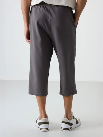 Wide Leg Pantalon Tommy Life en gris