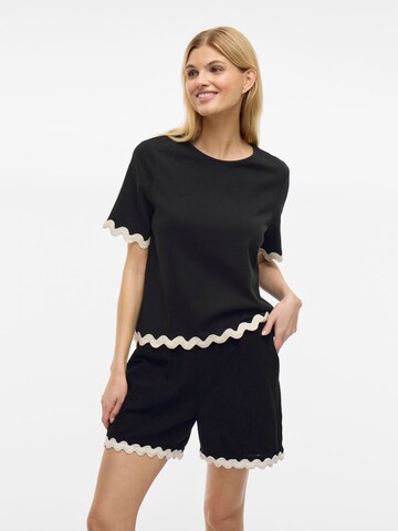 T-shirt 'VICalisa' VILA en noir : devant