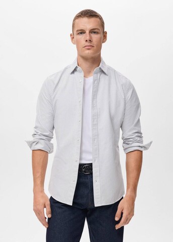 MANGO MAN Regular fit Button Up Shirt 'Kodak1' in Grey: front