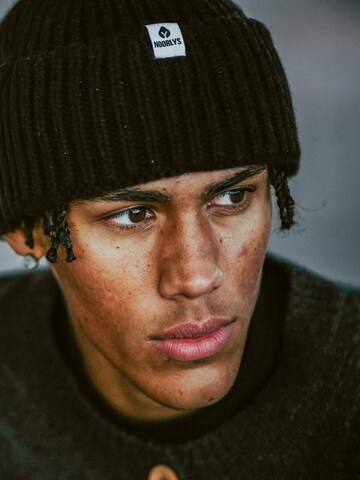 NOORLYS Beanie 'ALMA' in Black