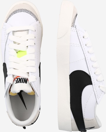 Baskets basses 'Blazer 77 Jumbo' Nike Sportswear en blanc