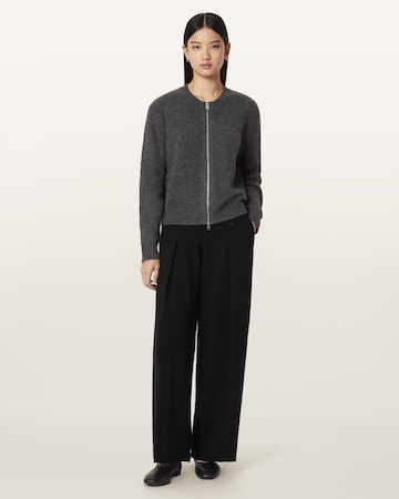 AllSaints Loosefit Kalhoty se sklady v pase – černá