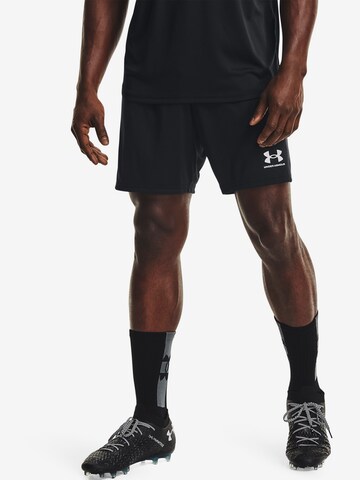 UNDER ARMOUR Regular Sportbroek 'Challenger' in Zwart: voorkant