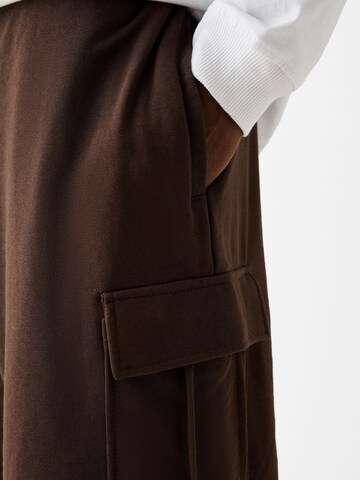 Bershka Loose fit Trousers in Brown