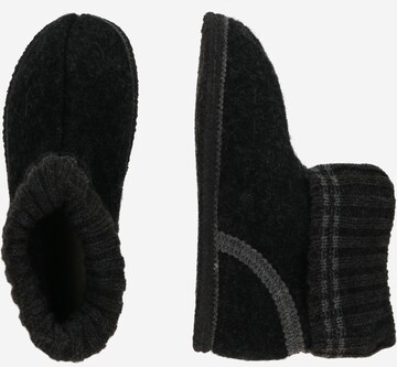 Papuci de casă 'Oetz' de la BECK pe negru