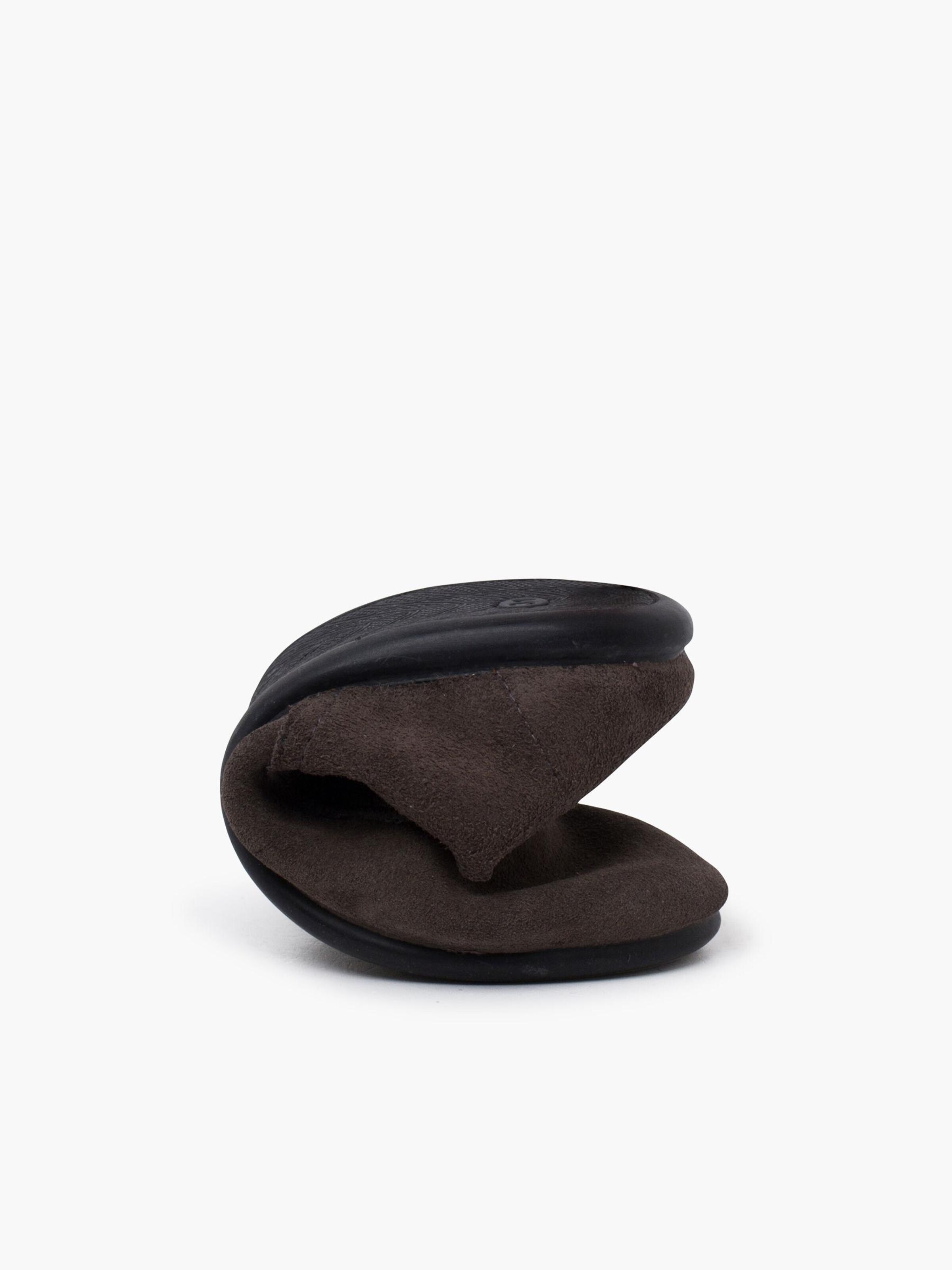 Pisamonas - Sapato baixo em cinzento