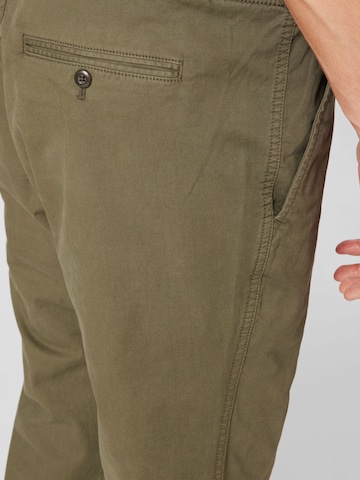 GAP Tapered Trousers in Green