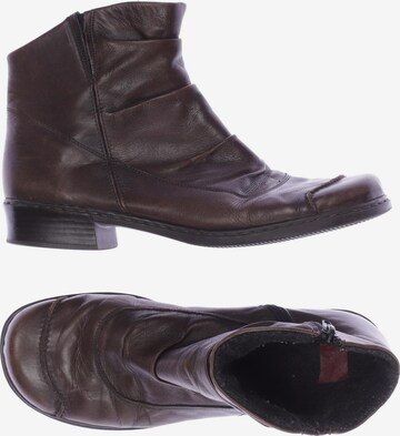 Rieker Dress Boots in 42 in Brown: front