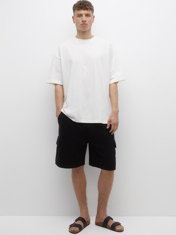 Pull&Bear Loose fit Cargo Pants in Black: front