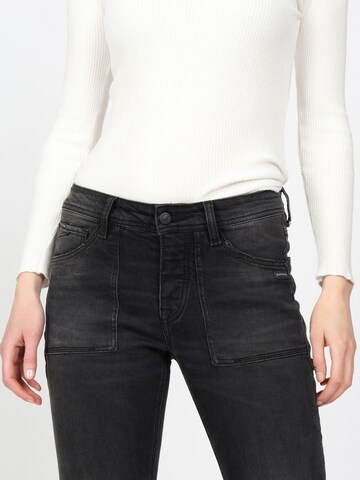 Gang Tapered Jeans '94NICA WORKER' in Zwart