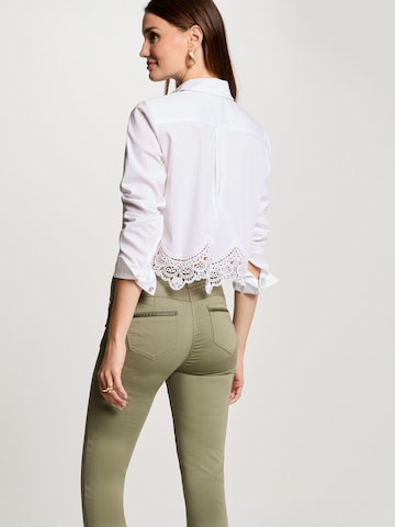Morgan Blouse in Wit