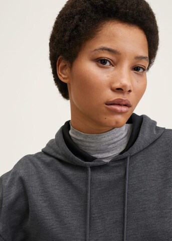 MANGO Sweatshirt 'Andrea' in Grau