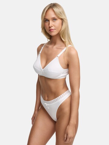 Tazzio String '3er Pack F927' in Weiß