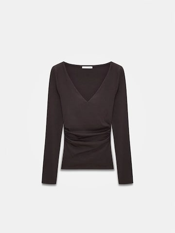 Dilvin Blouse in Brown: front