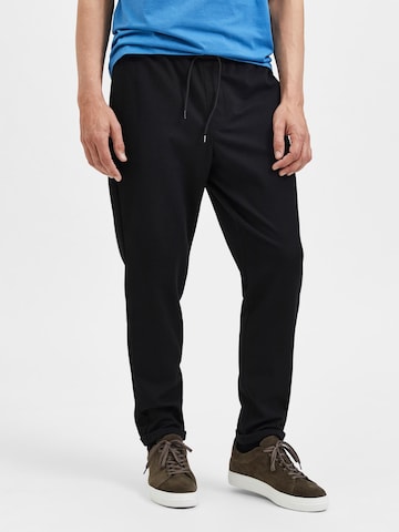 Tapered Pantaloni 'SELBY' di SELECTED HOMME in nero: frontale