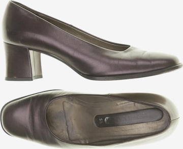 PETER KAISER High Heels & Pumps in 38,5 in Purple: front