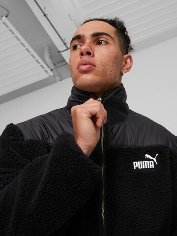 PUMA Jacke in Schwarz