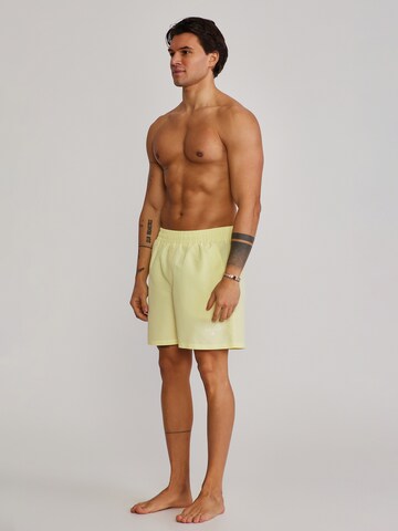 SikSilk Badeshorts in Gelb