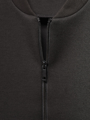MANGO Prehodna jakna 'Linkin 2' | črna barva