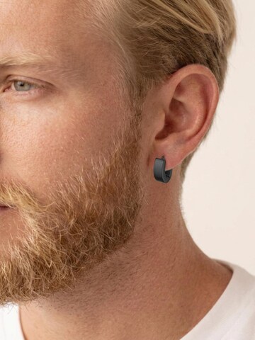Eternal Earring 'Huggie Creolen' in Black