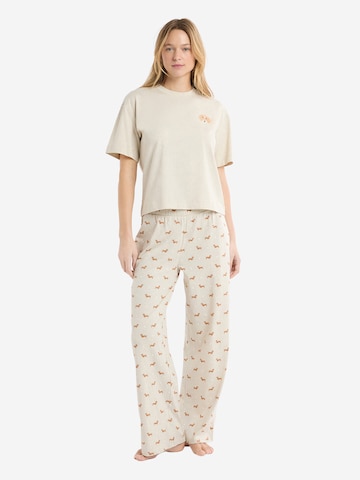 Pigiama 'Hug' di ETAM in beige: frontale