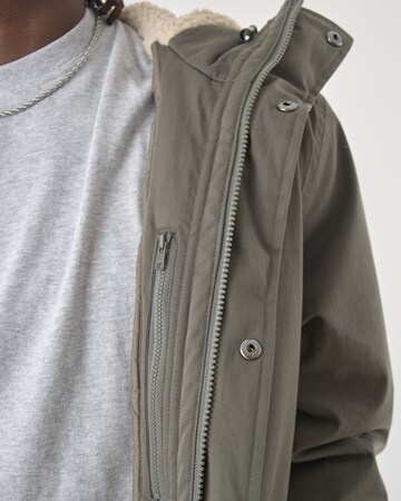 Cleptomanicx Parka in Grün