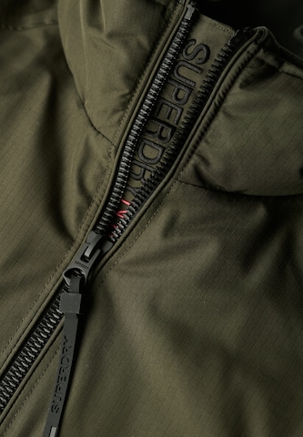 Superdry Tussenjas in Groen