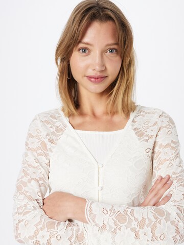 Cardigan 'JASMIN' VILA en blanc