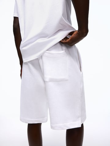 Bershka Trenirka za tek | bela barva