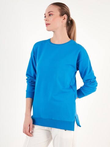 LELA Sweatshirt 'Lela' in Blauw