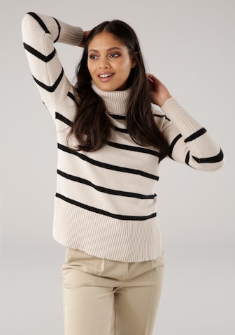 TAMARIS Sweater in Beige: front