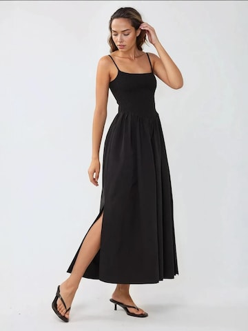 Hiccup Kleid in Schwarz