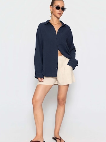 SASSYCLASSY Blouse in Blue