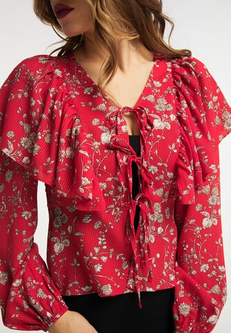Camicia da donna di faina in rosso