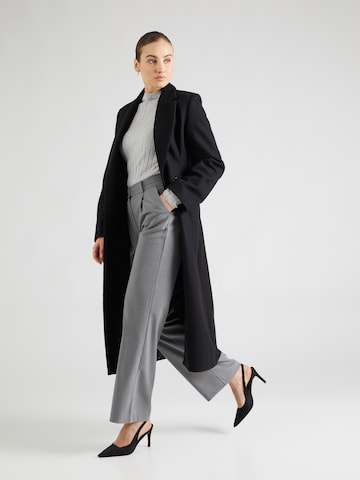 Soft Rebels Loose fit Pleat-Front Pants 'Vilmas Vilja' in Grey