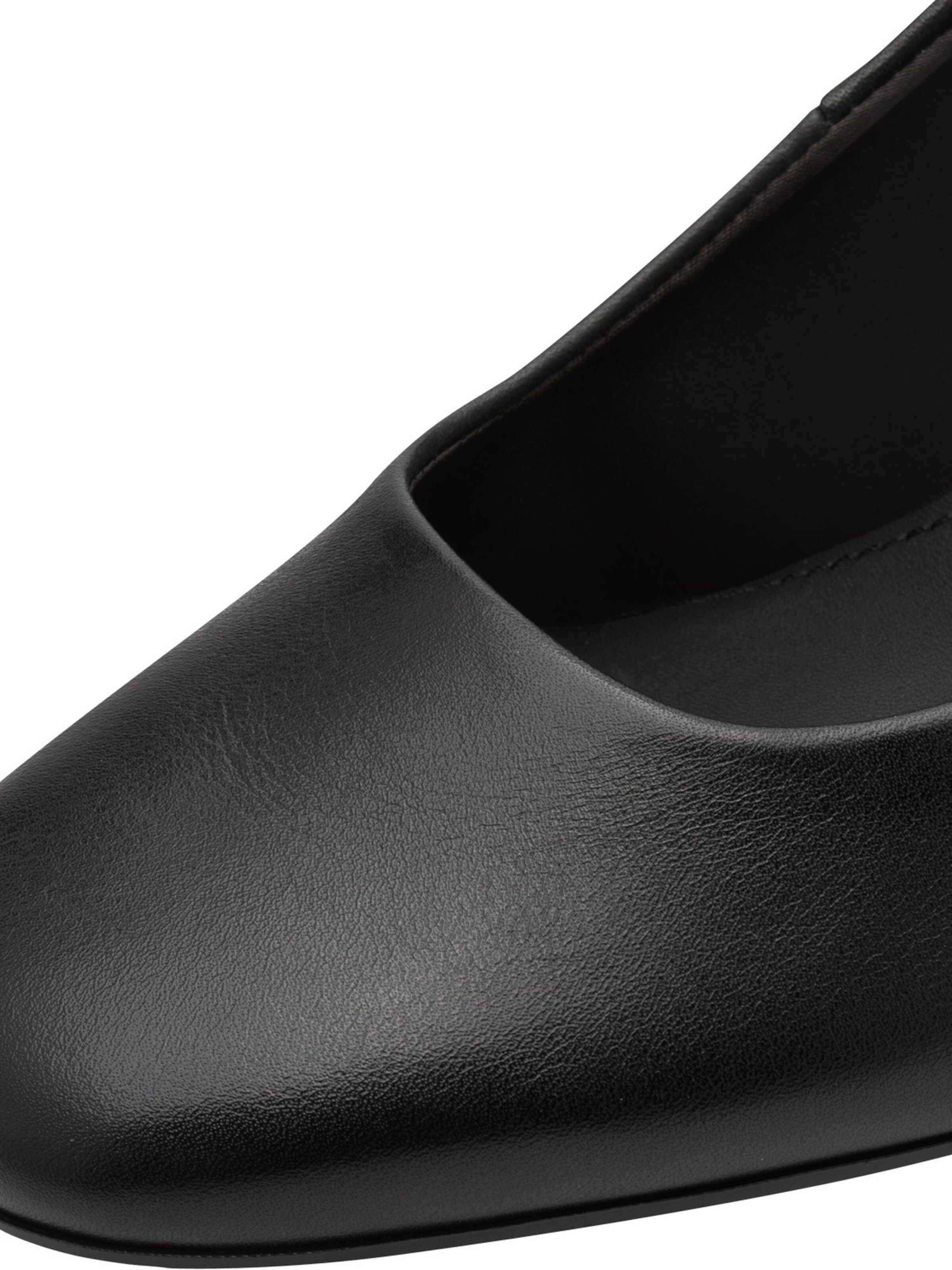 Tamaris Pumps in Black