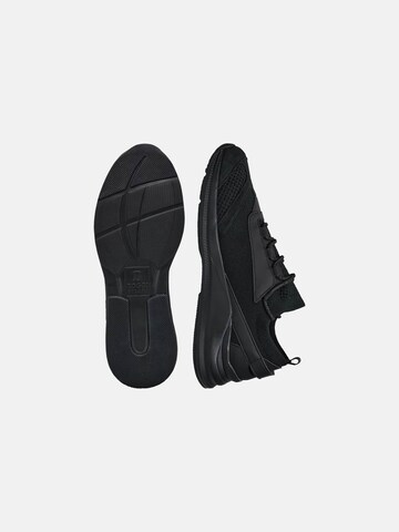 Boggi Milano Slip-ons 'B Tech' in Zwart