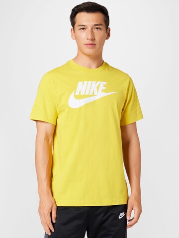 Nike Sportswear Regular fit Majica | rumena barva: sprednja stran