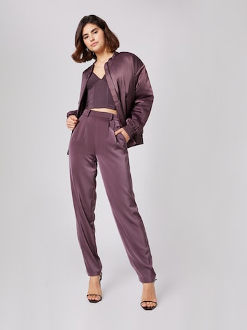 Effilé Pantalon à pince 'Jasmin' Guido Maria Kretschmer Women en violet