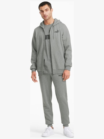 Giacca di felpa 'Puma Essentials Full-Zip Logo' di PUMA in grigio