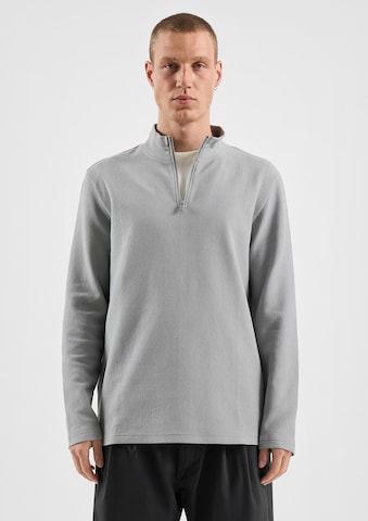 QS Shirt in Grijs: voorkant