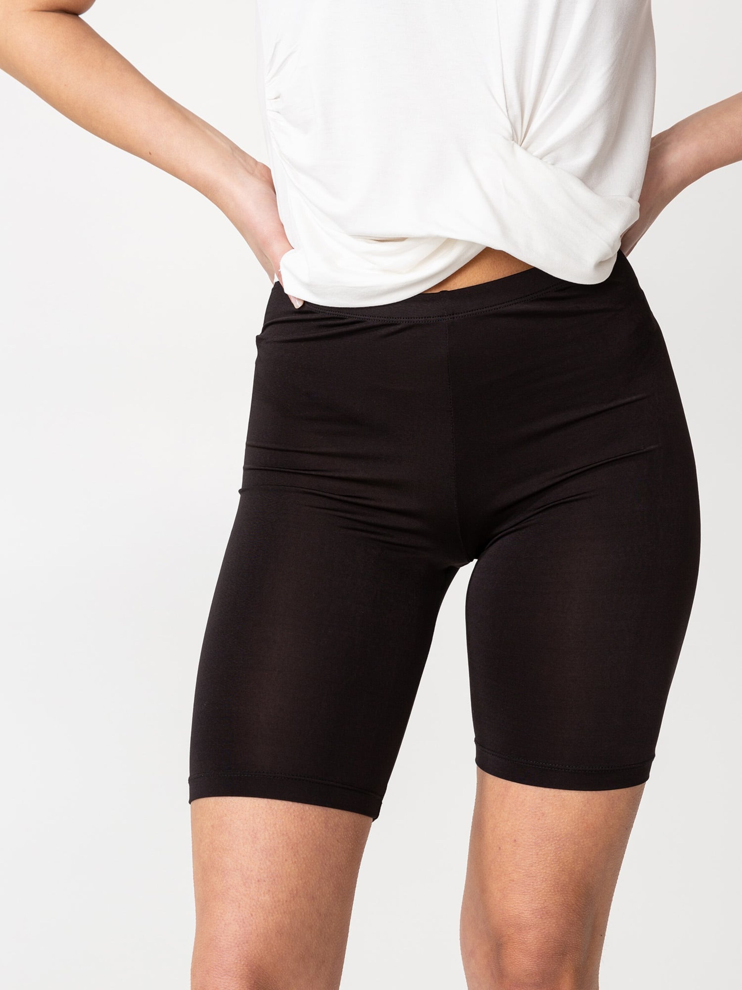 Frauen Hosen Indiska Leggings 'Lova' in Schwarz - WL29876 Frauen Hosen Indiska Leggings 'Lova' in Schwarz - WL29876