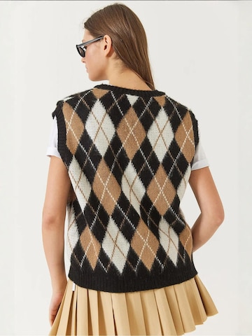Pullover di Bianco Lucci in nero
