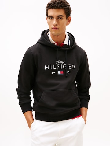 TOMMY HILFIGER Sweatshirt 'BRAND LOVE' in Schwarz: Vorderseite