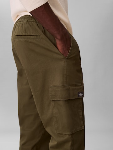 Calvin Klein Jeans Tapered Παντελόνι cargo σε πράσινο