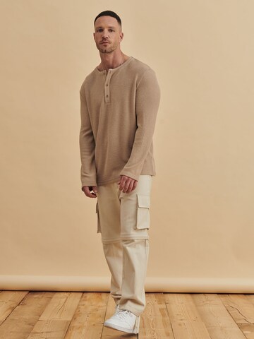 DAN FOX APPAREL Pullover 'Arian' in Braun