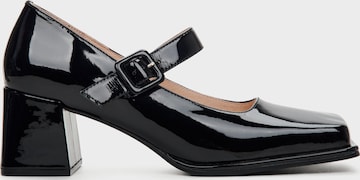 Estro Pumps '097-1' in Black: front