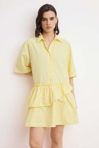 Trendyol - Vestido camisero en amarillo: frente