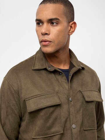 Antioch Between-season jacket in Green