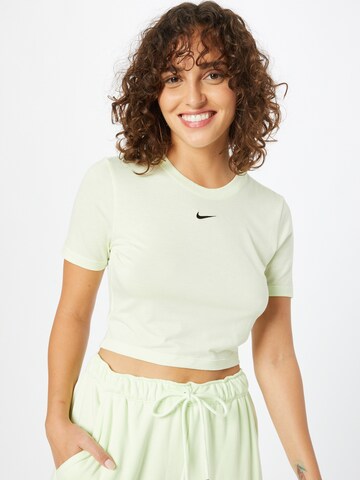 Nike Sportswear Koszulka 'Essential' w kolorze zielony: przód